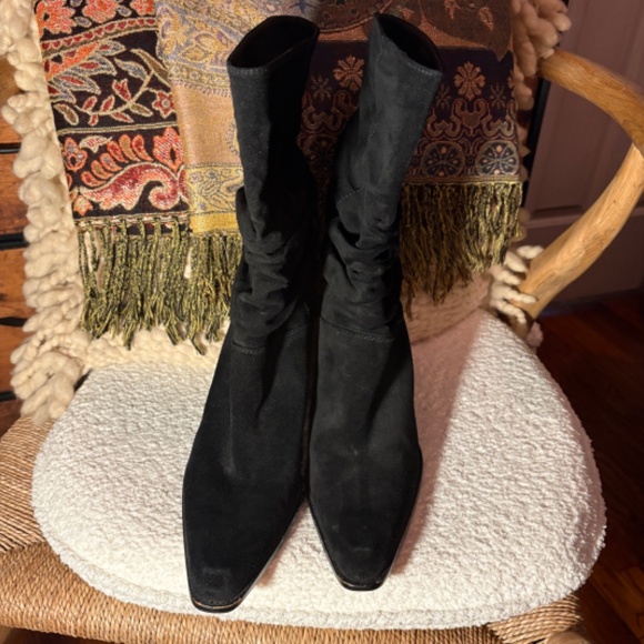 Vintage Stuart Weitzman Saunter Women’s Black Suede Slouchy Boot Pointed Size 8 - Picture 2 of 8